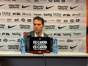 Marcelo Paz diz que jogadores do Corinthians foram intimidados por árbitro: 'Causa estranheza'