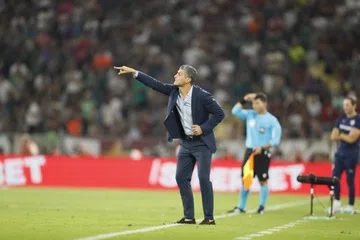 Pedro Emanuel analisa mudança de postura do Vasco e exalta jogadores após classificação na Copa do Brasil 2026