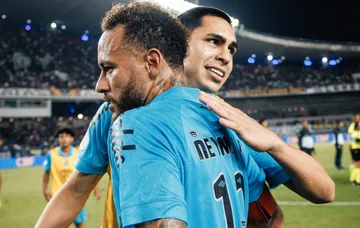 Presidente do Remo xinga Neymar de 'vagabundo' em confusão após vitória do Santos